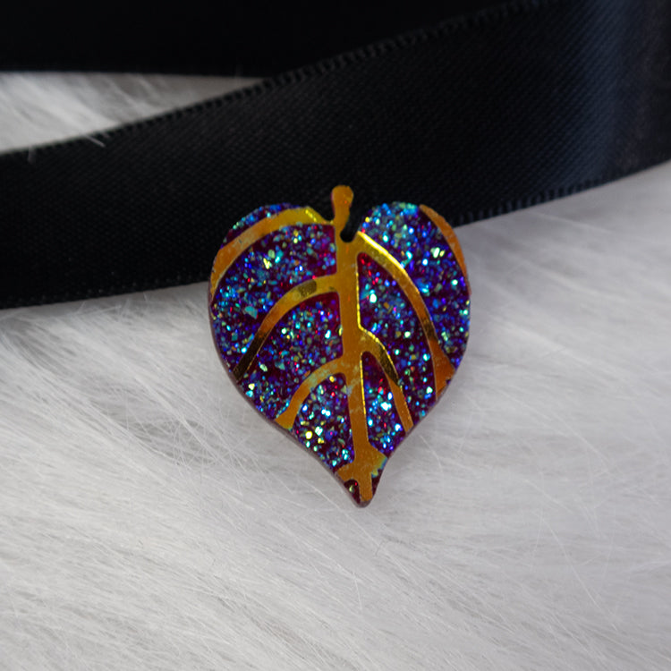 Mystic Leaf Ribbon Choker - Red