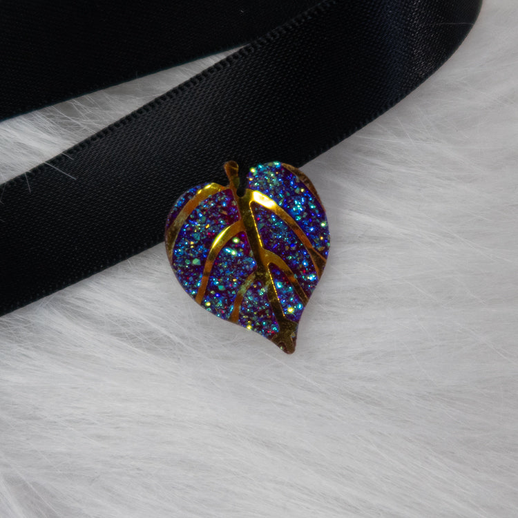 Mystic Leaf Ribbon Choker - Red