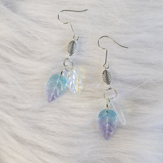 Dreamlight Leaves Earrings – Blue/Lilac