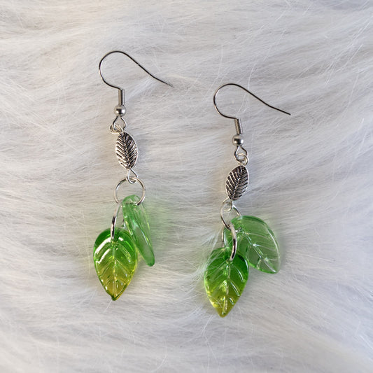 Dreamlight Leaves Earrings – Green